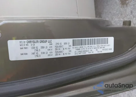 2010 Volkswagen Routan Se from USA, damaged, VIN 2V4RW3D18AR268219